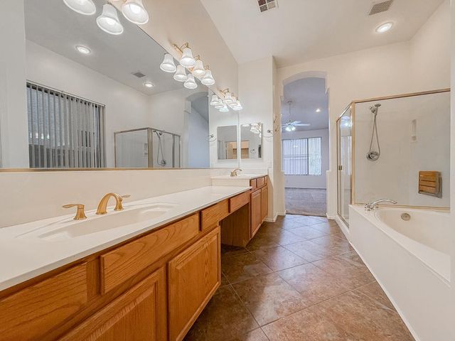 890 N Bullmoose Drive, Chandler, AZ 85224