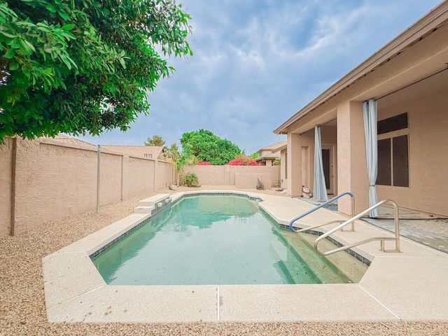 890 N Bullmoose Drive, Chandler, AZ 85224