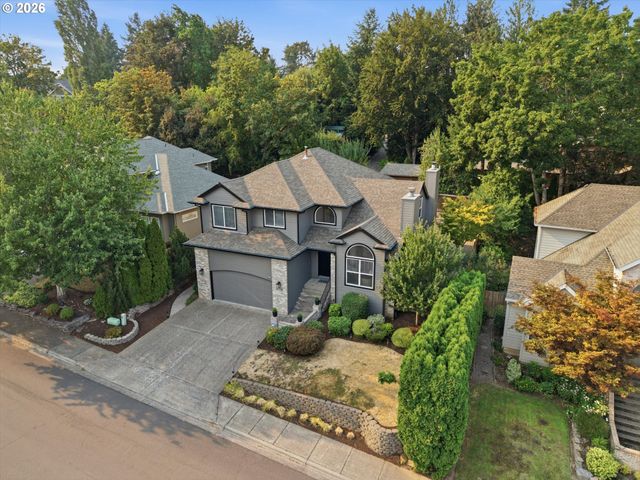 10719 Nw HARDING Ct, Portland, OR 97229