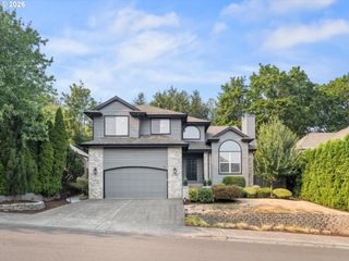 10719 Nw HARDING Ct, Portland, OR 97229