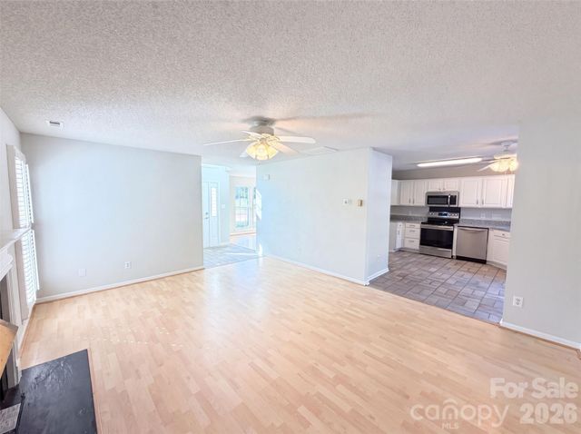 3016 Wyntree Court, Matthews, NC 28104