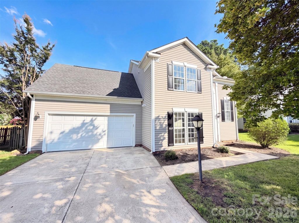 3016 Wyntree Court, Matthews, NC 28104