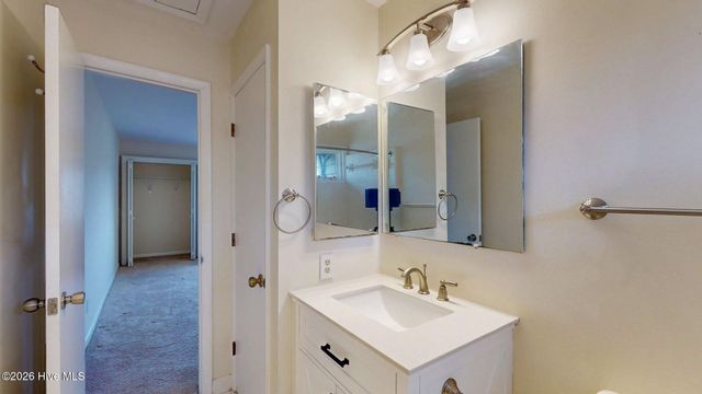 111 Egret Court, Hampstead, NC 28443