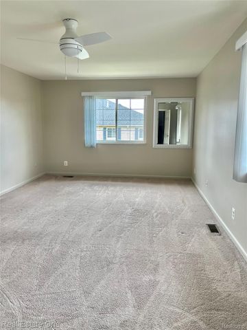 6121 ORCHARD LAKE 202, West Bloomfield Charter Township, MI 48322