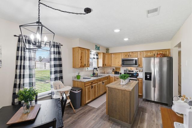 123 Miles Drive, Lancaster, KY 40444