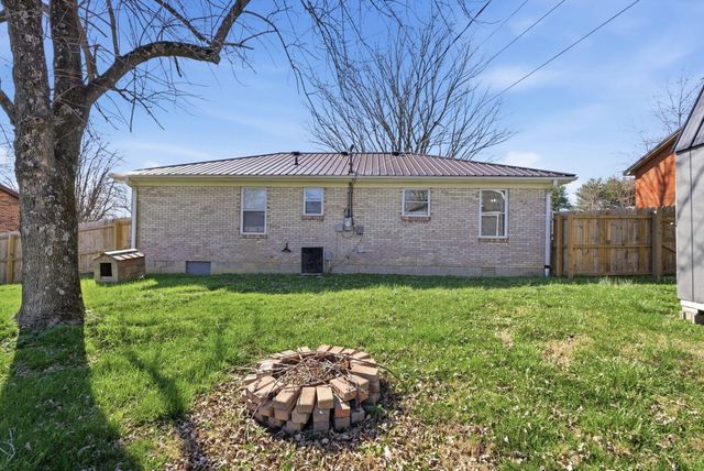 123 Miles Drive, Lancaster, KY 40444