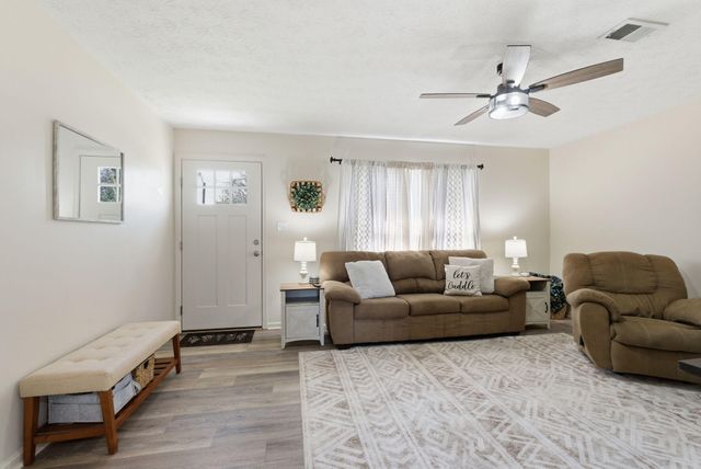 123 Miles Drive, Lancaster, KY 40444