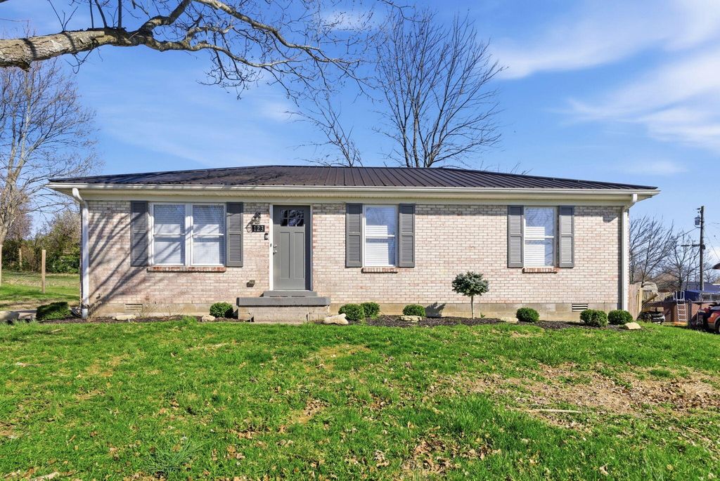 123 Miles Drive, Lancaster, KY 40444