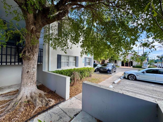 202 Lucerne Avenue Unit 13a, Lake Worth Beach, FL 33460