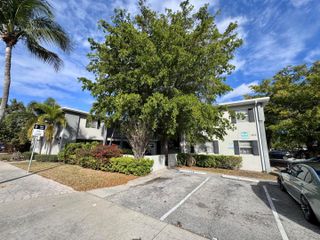 202 Lucerne Avenue Unit 13a, Lake Worth Beach, FL 33460