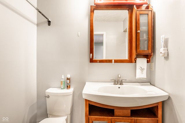 156 Griffin Road, Indianapolis, IN 46227