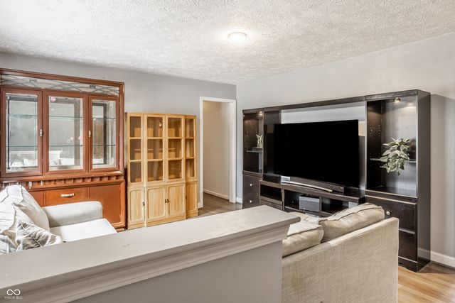 156 Griffin Road, Indianapolis, IN 46227