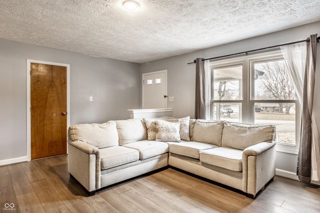 156 Griffin Road, Indianapolis, IN 46227