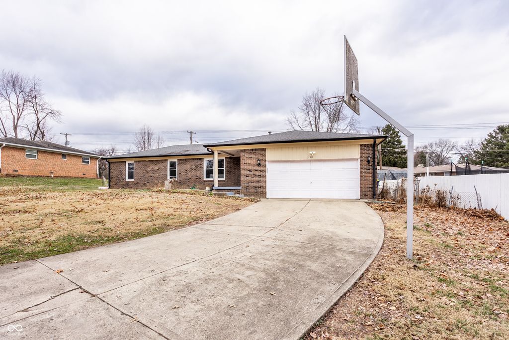 156 Griffin Road, Indianapolis, IN 46227
