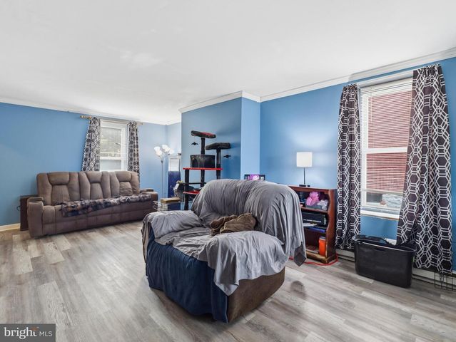 38 W POTOMAC ST W, Williamsport, MD 21795
