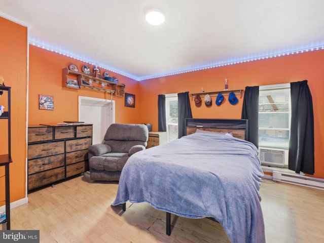 38 W POTOMAC ST W, Williamsport, MD 21795