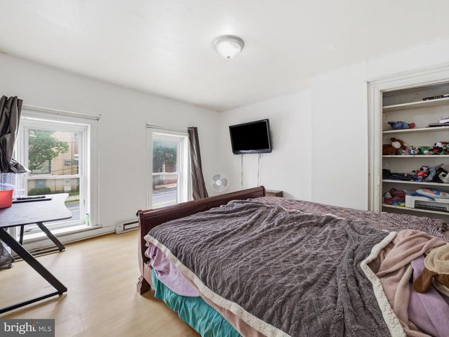 38 W POTOMAC ST W, Williamsport, MD 21795