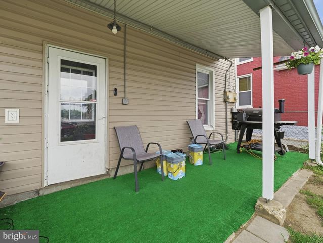 38 W POTOMAC ST W, Williamsport, MD 21795