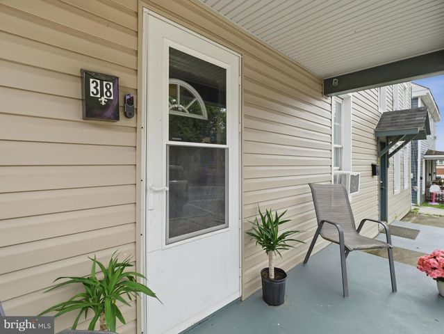 38 W POTOMAC ST W, Williamsport, MD 21795