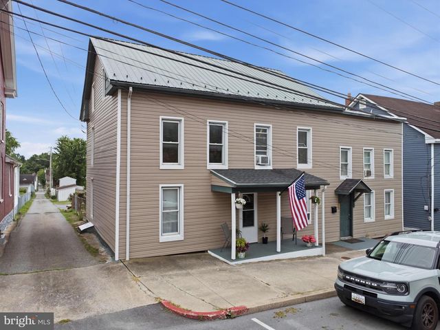 38 W POTOMAC ST W, Williamsport, MD 21795