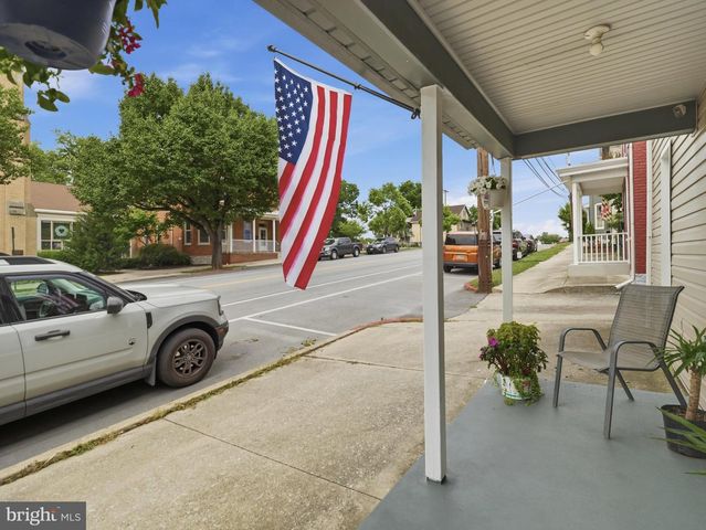 38 W POTOMAC ST W, Williamsport, MD 21795