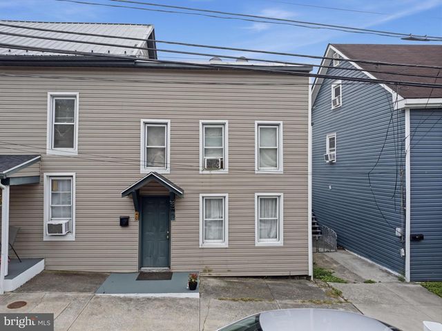 38 W POTOMAC ST W, Williamsport, MD 21795