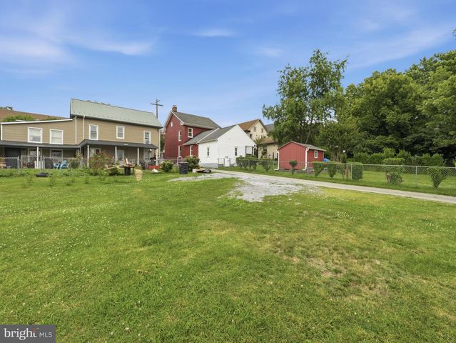 38 W POTOMAC ST W, Williamsport, MD 21795