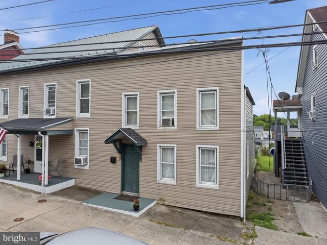 38 W POTOMAC ST W, Williamsport, MD 21795