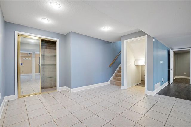 8699 Penner Avenue, De Soto, KS 66018