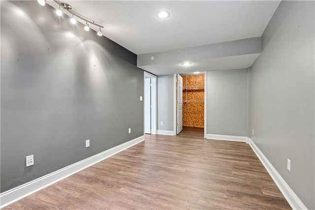 8699 Penner Avenue, De Soto, KS 66018