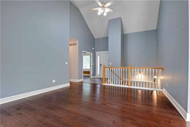 8699 Penner Avenue, De Soto, KS 66018