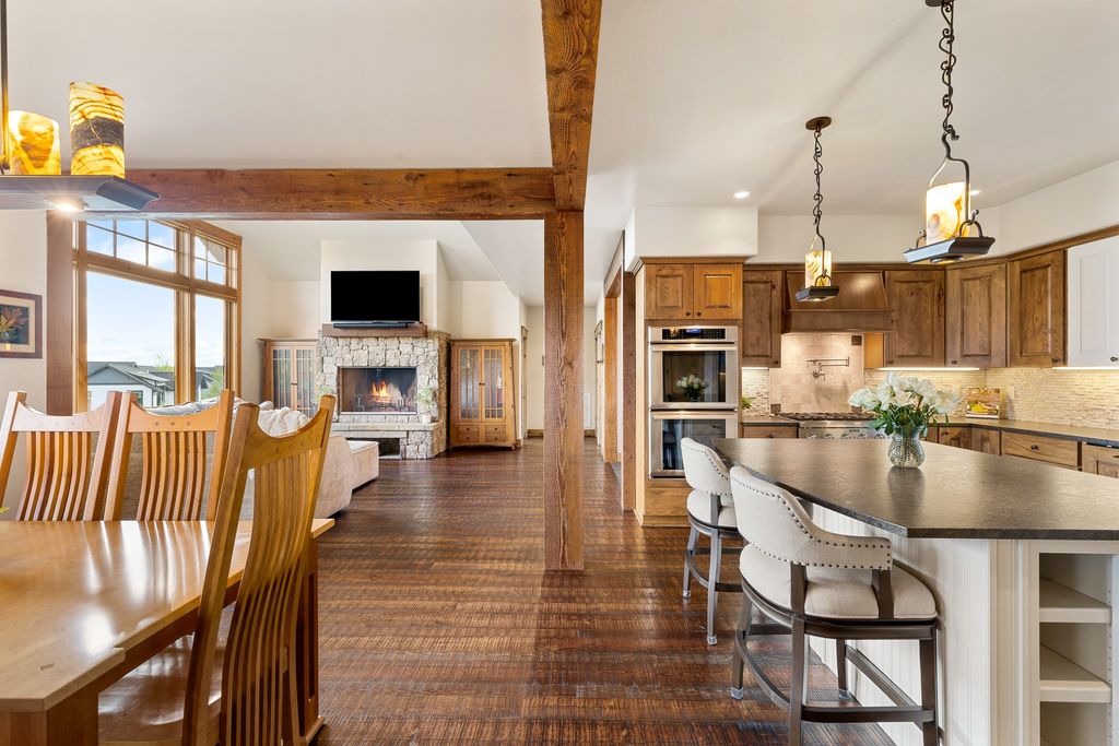 171 Brave Heart Loop, Bozeman, MT 59718 photo 18