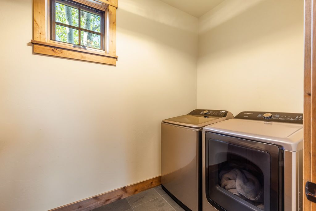 171 Brave Heart Loop, Bozeman, MT 59718 photo 53