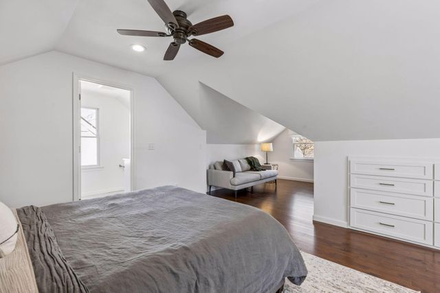 2718 Hampshire Avenue S, Saint Louis Park, MN 55426