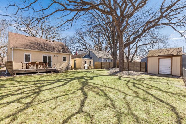 2718 Hampshire Avenue S, Saint Louis Park, MN 55426