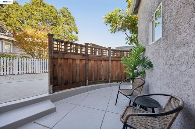 194 Kottinger Dr, Pleasanton, CA 94566