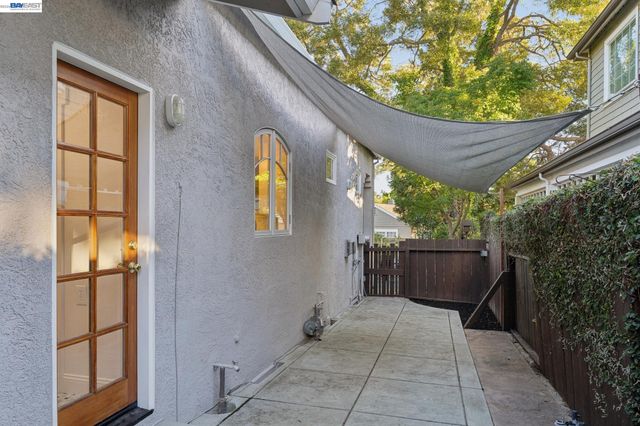 194 Kottinger Dr, Pleasanton, CA 94566