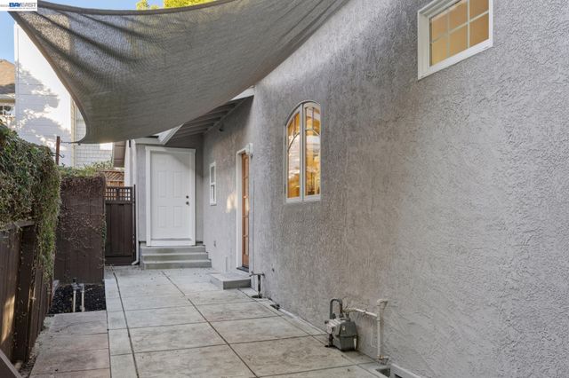 194 Kottinger Dr, Pleasanton, CA 94566