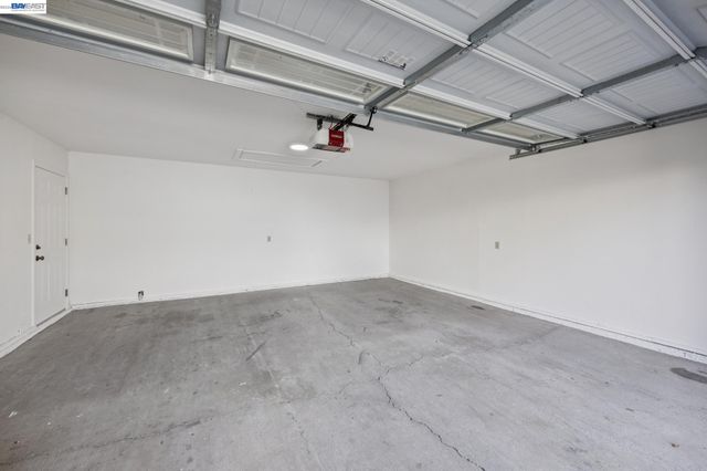 194 Kottinger Dr, Pleasanton, CA 94566