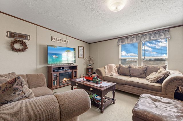 237 Madrid Avenue, Moriarty, NM 87035