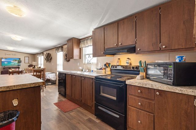 237 Madrid Avenue, Moriarty, NM 87035