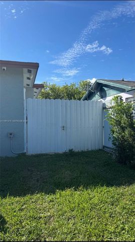 26232 SW 124th Pl, Homestead, FL 33032