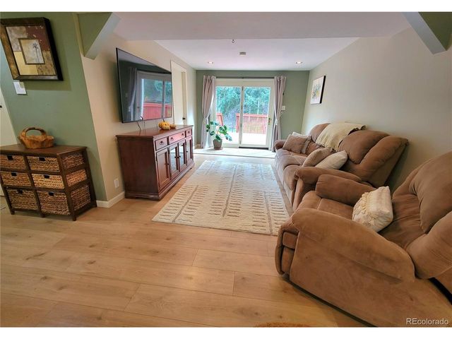 570 Columbine Ave, Golden, CO 80401