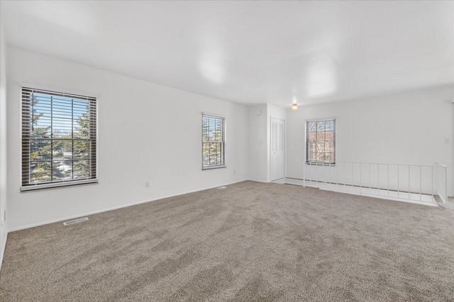 35132 N Bay Circle 16, Harrison Twp, MI 48045