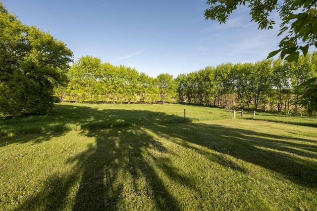 4214 Highway 73, Deerfield, WI 53551