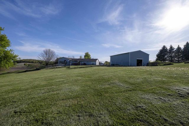 4214 Highway 73, Deerfield, WI 53551