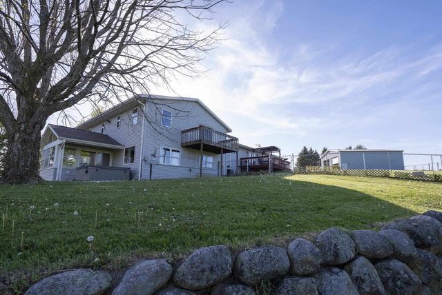 4214 Highway 73, Deerfield, WI 53551