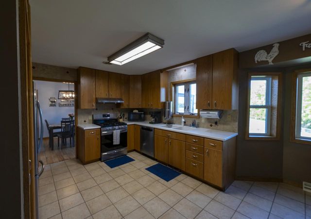 4214 Highway 73, Deerfield, WI 53551