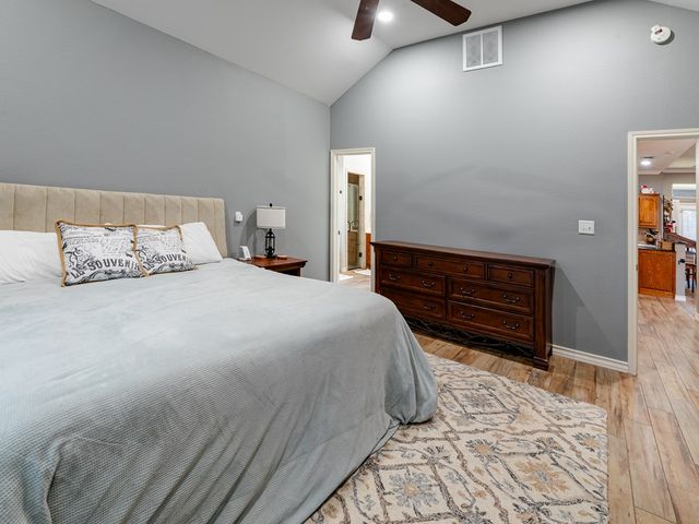 5217 Greathouse Ave, Midland, TX 79707