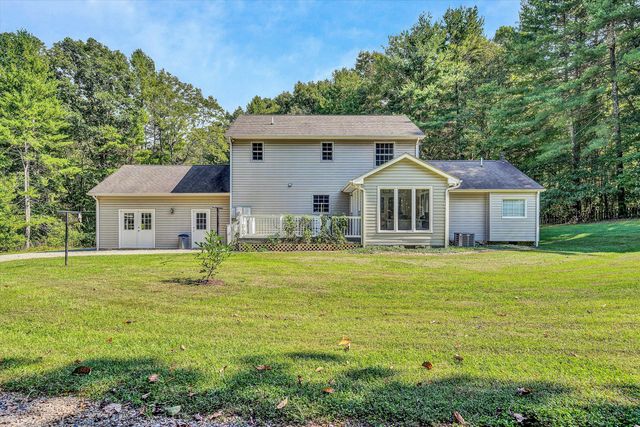 230 Wedgewood DR, Rocky Mount, VA 24151